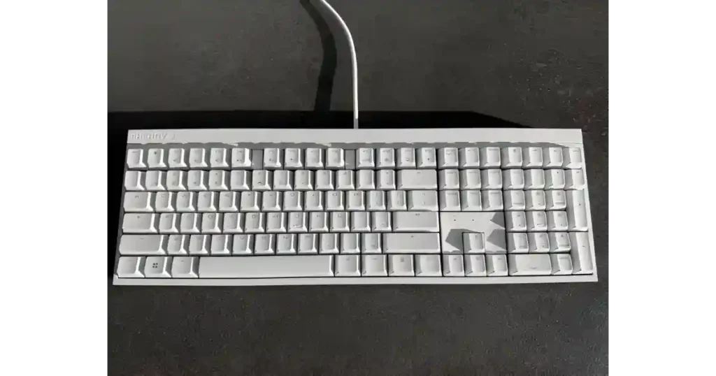 Surmen V300 Wired Gaming Keyboard: The Ultimate Gaming Companion